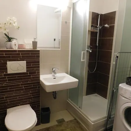 Modern Center Studio Under The Castle V *