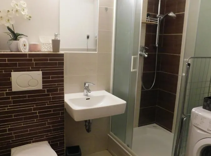 Modern Center Studio Under The Castle V *